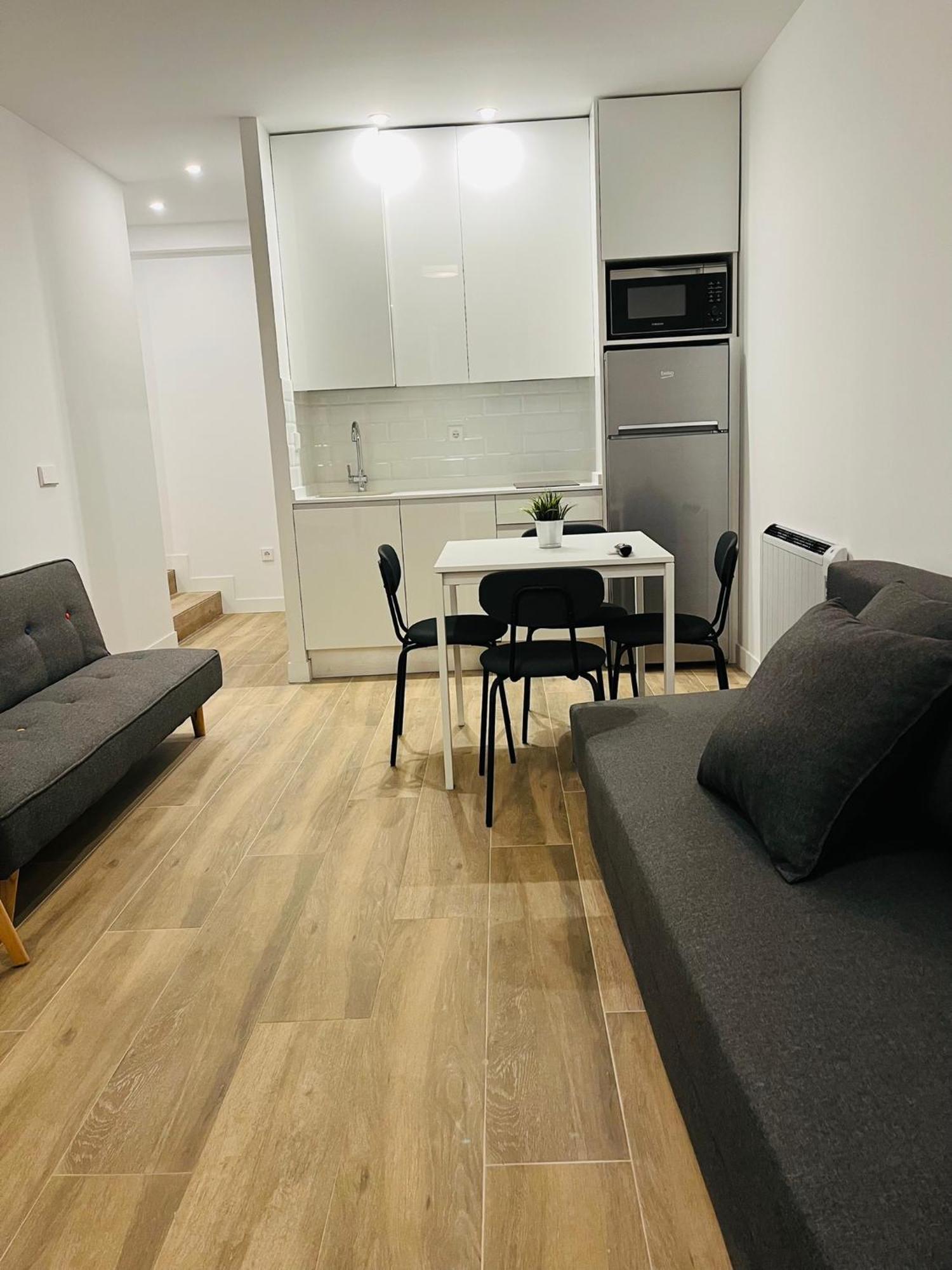 Bernabeu/ C.Universitaria Apartments Madrid Esterno foto